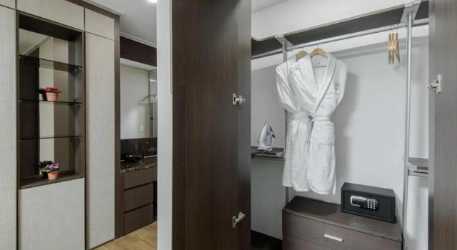 Апартаменты Deluxe Elite Apart-Hotel