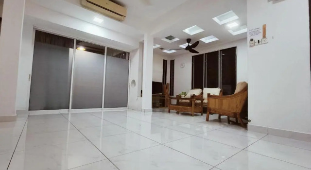 Коттедж Family 15 Pax Corner Lot House / Free WiFi