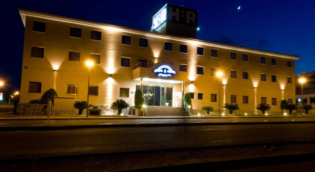 Torrijos, Book Hotel Hotels in Cheste with Parking, Parking