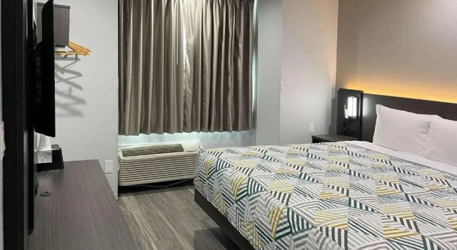Люкс Motel 6-Fort Worth, TX - Burleson