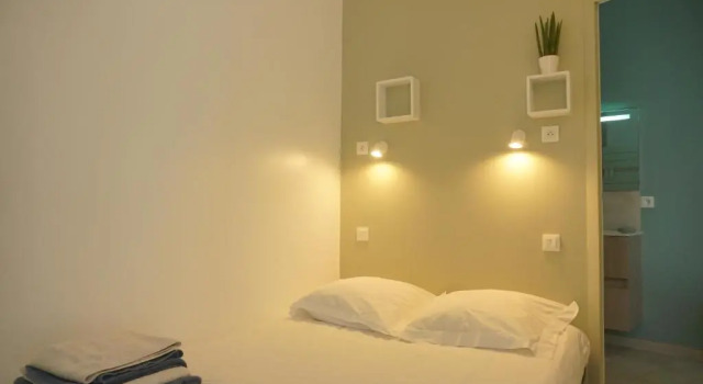 Maison Jardin Wifi - 100 M Plage Sauvage - 20 Min Perpignan, Забронировать Отель Торрей Pyrénées-Orientales, рядом с Plage Torreilles