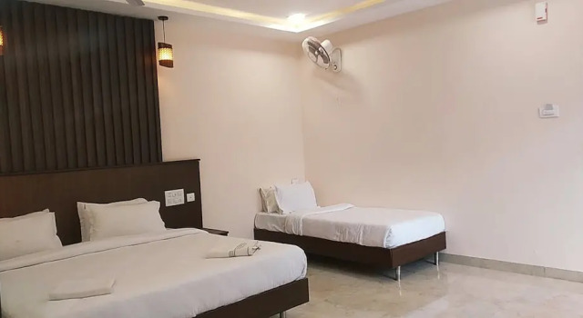 Aabil Palace Business Hotel, Забронировать Отель Отели штата Тамилнада 3 звезды, 3*