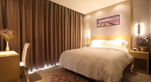 Lavande Hotel Kunming Hi-tech Zone, Rezerwuj Hotel Hotele w Kunming z parkingiem, Parking
