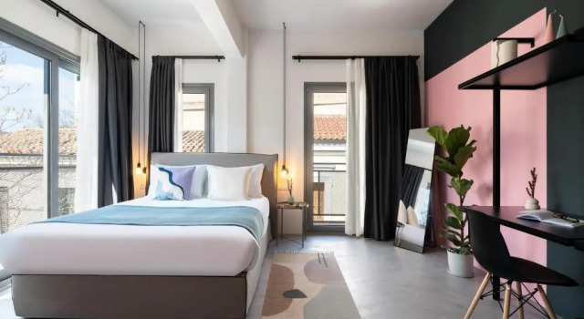Номер Deluxe Play Psyri Athens a member of Brown Hotels