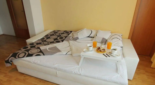 Cozy Studio with free parking, Book Hotel Prague 9 Prague, near Praha - Liben Railway Station