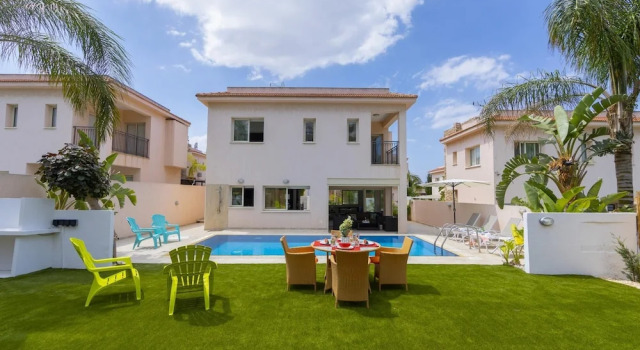 Villa Protaras Villa Michelle 9