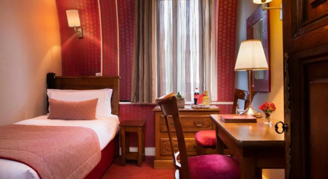 Одноместный номер Standard Welcome Hotel