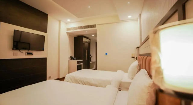 Royal Ritz, Buchen Sie Hotel Hubli-Dharwar Karnataka