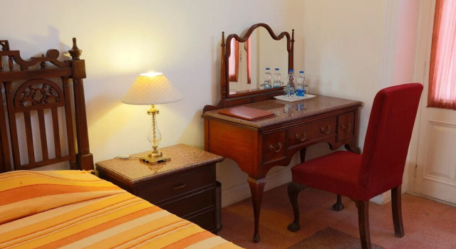 Номер Deluxe с балконом The Lallgarh Palace - A Heritage Hotel