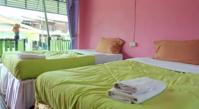 Номер Standard с балконом Nam Phueng Place 2