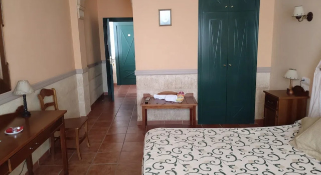 Hotel Restaurante Venta Nueva, Reservar Hotel Hotéis em Granada com pequeno-almoço, Café da manhã
