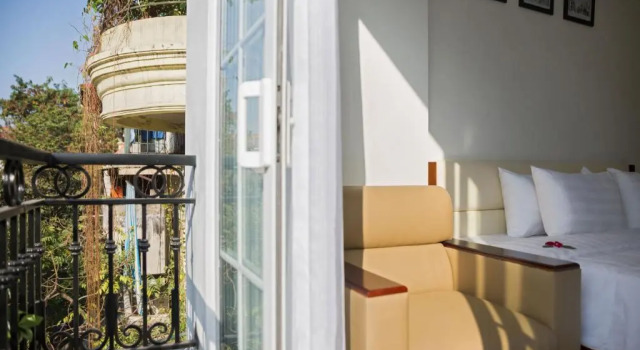 Полулюкс с балконом Dream Central Hotel & Spa - Hanoi Old Quarter