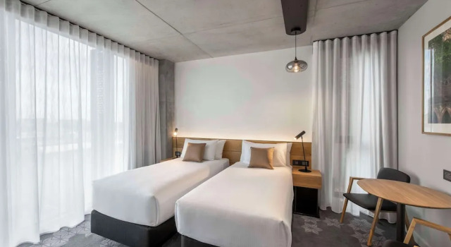 Семейный номер Standard с 2 комнатами Vibe Hotel Adelaide