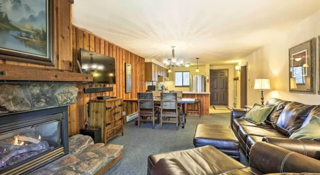 Апартаменты с 2 комнатами с балконом Cozy Ski Chalet < 3 Mi to Winter Park Resort!