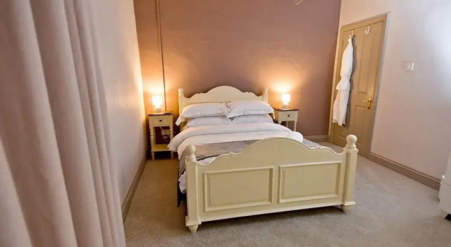 Люкс Glewstone Court Country House Hotel
