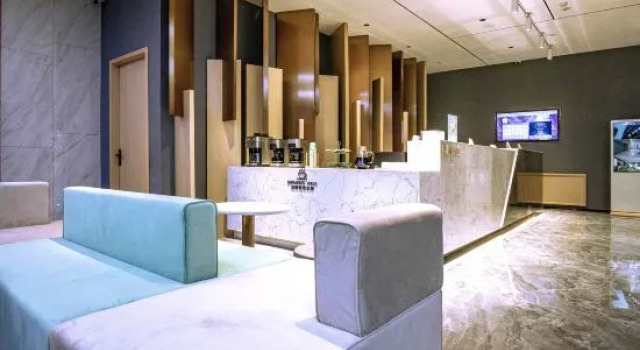 Cheermay Hotels Changzhi Chenghuangmiao Pedestrian Street Hotel, Rezerwuj Hotel Hotele w Changzhi z parkingiem, Parking