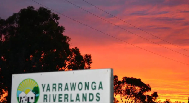Студия Yarrawonga Riverlands Tourist Park