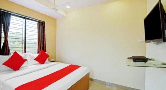 Номер Deluxe Goroomgo Elite Inn Ultadanga Kolkata