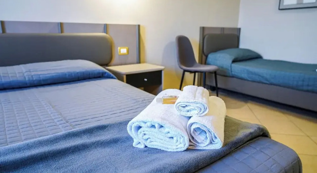 Трёхместный номер Standard с красивым видом из окна Hotel Continental