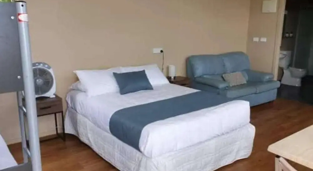 Семейный номер Standard с видом на залив Russell-Orongo Bay Holiday Park
