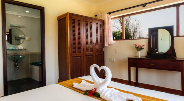 Вилла с 3 комнатами с балконом White Sand Resort Mui Ne
