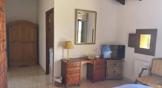 Grapevine Manor, Book Hotel Hotels in Monovar with a Pool, Swimming Pool