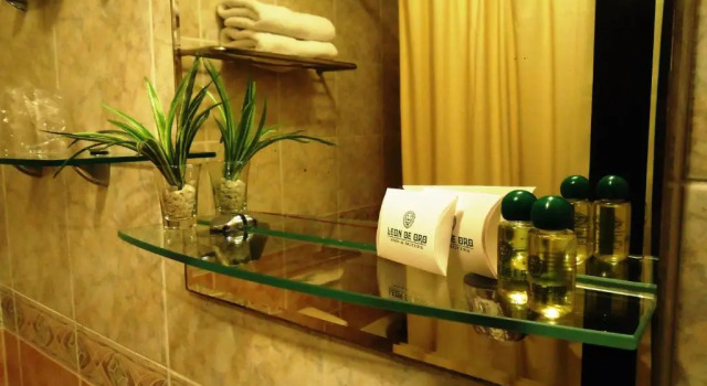 Номер Standard Leon De Oro Inn & Suites