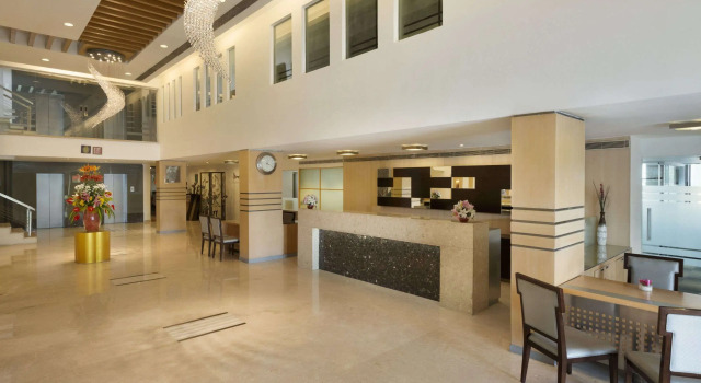 Ramada by Wyndham Chennai Egmore, Забронировать Отель Отели штата Тамилнада с бассейном, Бассейн