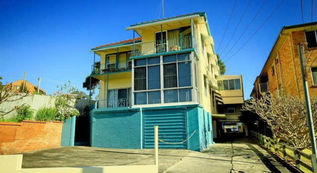Pacific Units, Unit 2, 94 Magnus Street