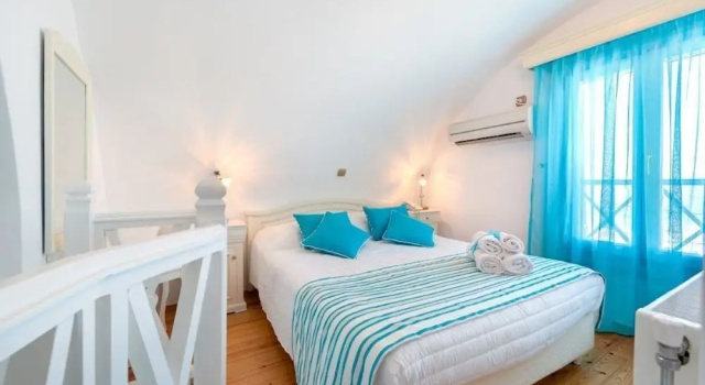 Номер Superior Дуплекс с балконом и с частичным видом на море Ellinon Thea Boutique Hotel
