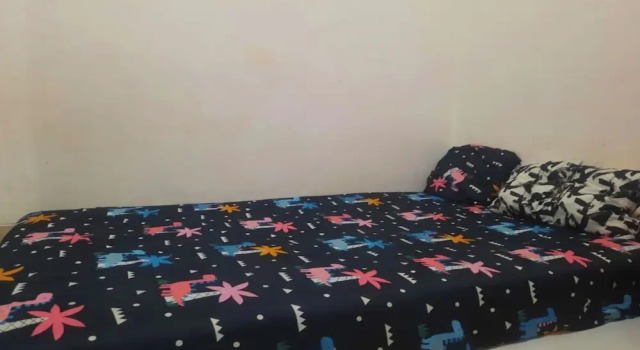 OYO Life 93160 Kost Jenny Karawang