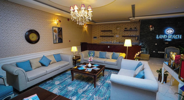 Land Walk Al Aqiq, Buchen Sie Hotel Hotels in Provinz Riad mit Pool, Schwimmbad