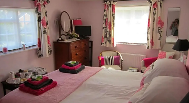 Vine Cottage, Buchen Sie Ferienhaus Farnham 