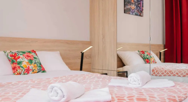 Stare Bielany 2-Bedroom Apartment, Varaa Huoneisto Bielany Varsova