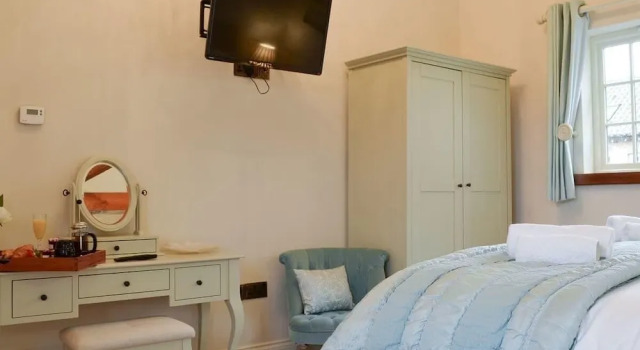 Holtby Grange Cottages, Забронировать Отель Бизнес-отели Англии, 4* 5*