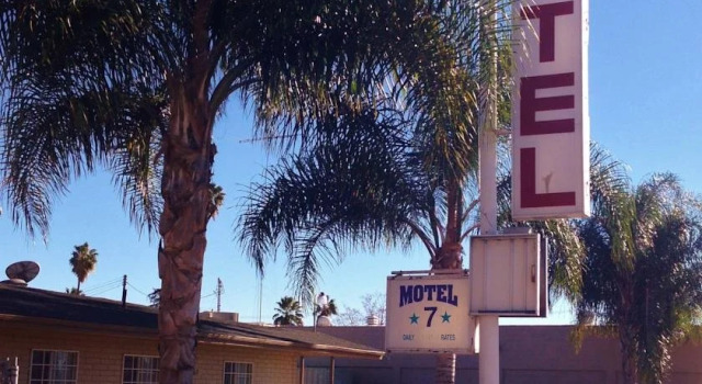 Downtown Motel 7, Book Motel San Bernardino Californien