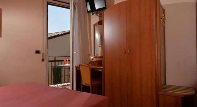 Трёхместный номер Standard Hotel Siena