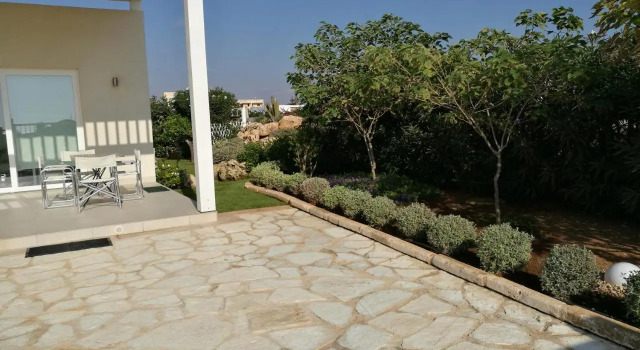 La scogliera, Book Hotel Hoteller i Petrosino med parkering, Parkering