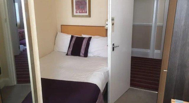 Одноместный номер Standard Clifton Hotel