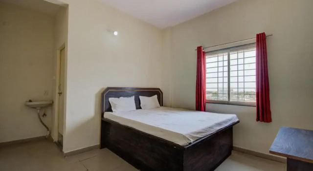 OYO Flagship 80629 R D Hotel