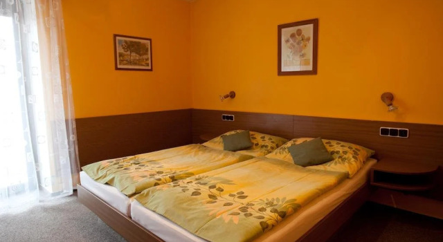 Hotel U Jiřího, Reserva ahora Hotel Humpolec 
