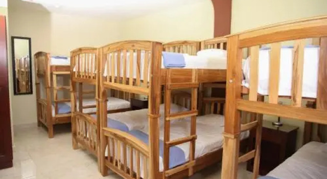 The Olive Tree, Prenota Hotel Hotel a Managua Region con parcheggio, Parcheggio