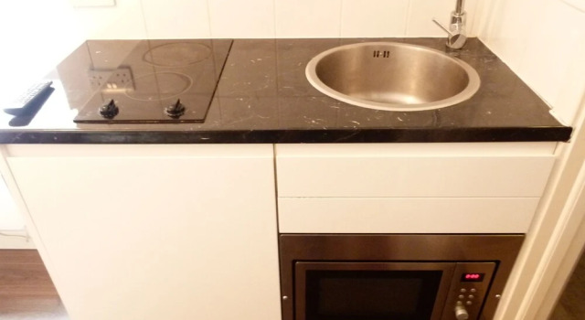 SS Property Hub - City of London Studio Apartment 15, Varaa Huoneisto Asunnot kohteessa Merseyside, Huoneisto