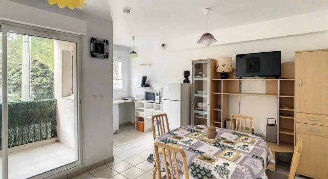 Appartement en résidence avec Parking, Забронировать Апартаменты/квартира Салон-де-Прованс Буш-дю-Рон