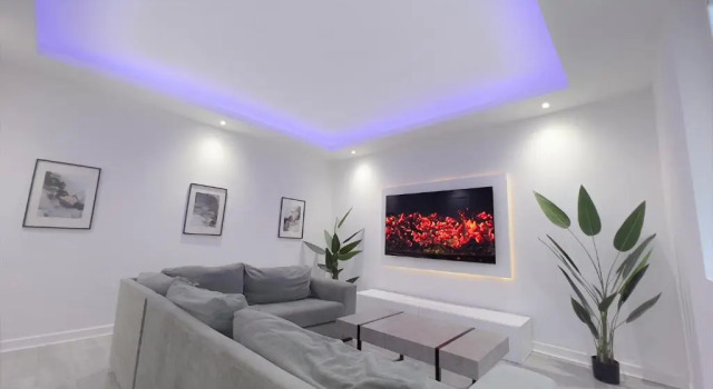 Апартаменты Stunning Luxury Apartment Near Motherwell