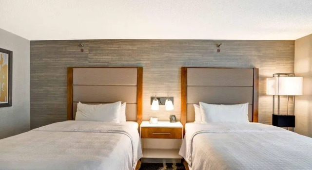 Люкс c 1 комнатой с видом на город Homewood Suites by Hilton Chicago-Downtown