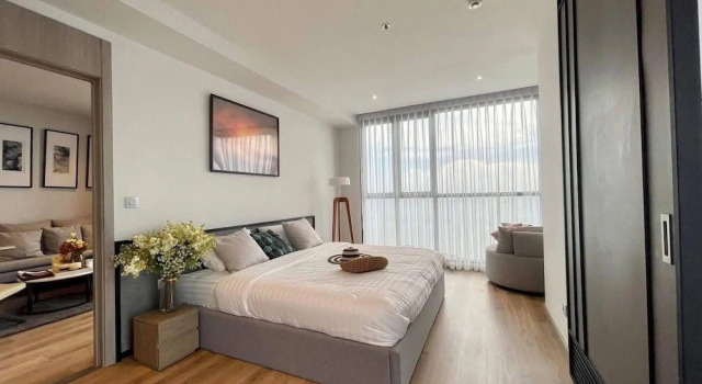 31st Floor 2 Bed Room Sea View Gem - Rare Unit