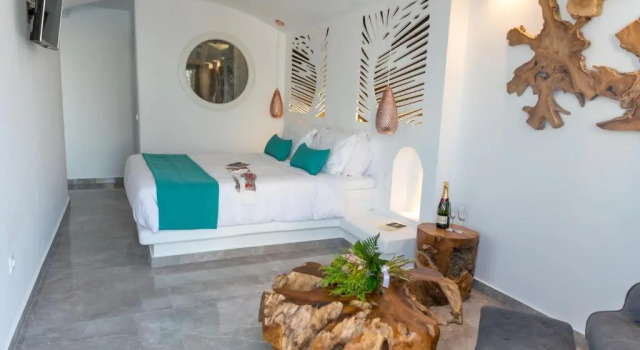 Люкс Breaq Santorini - Margarita Hotel