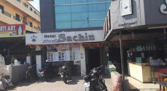 Hotel Sachin - 50 Meters From Temple
