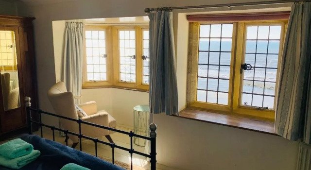 Sundial House, Забронировать Дом для отпуска Лайм-Риджис Jurassic Coast, рядом с Church Cliff Beach